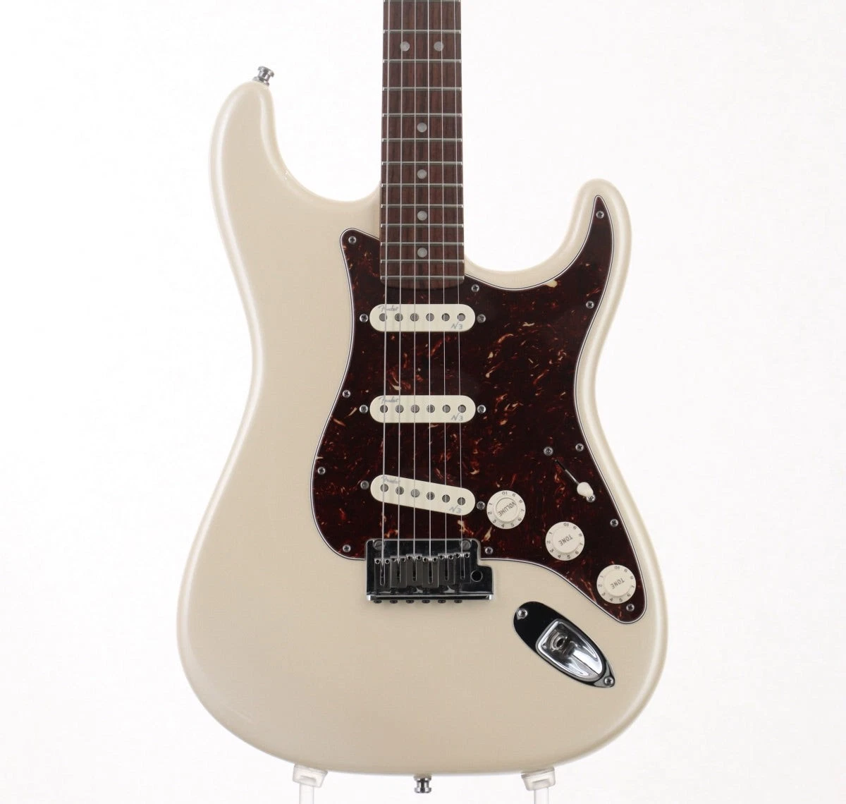 Preços baixos em Guitarras Fender American Deluxe Stratocaster | eBay