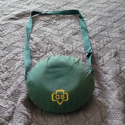 1950's Girl Scouts Green Canteen Carrier Bag w/ Plaid GS Logo and Canteen