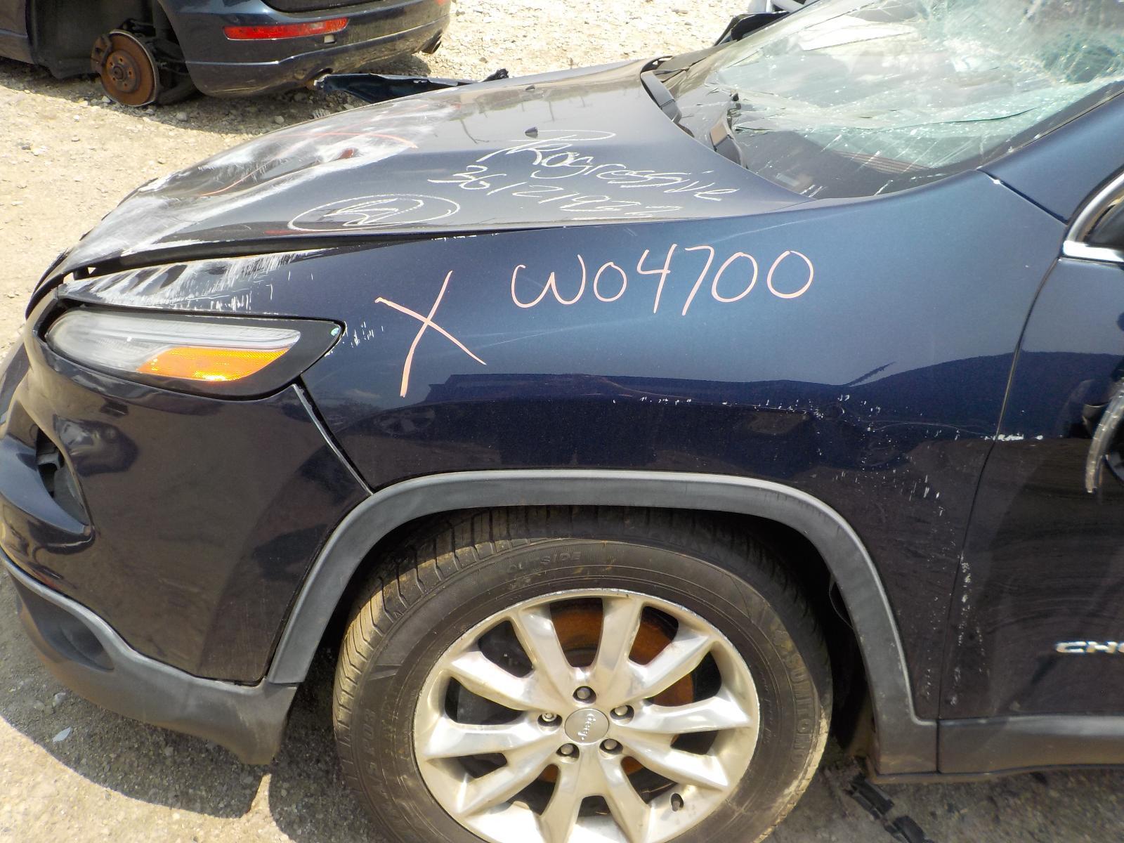 Used Speedometer Gauge fits: 2014 Jeep Cherokee cluster MPH 140 MPH 2.4L 3.5`` d