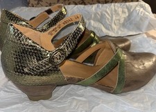 Think! Aida Leather Hook & Loop Strap Heels Shoes MSRP $290 Size 42 New