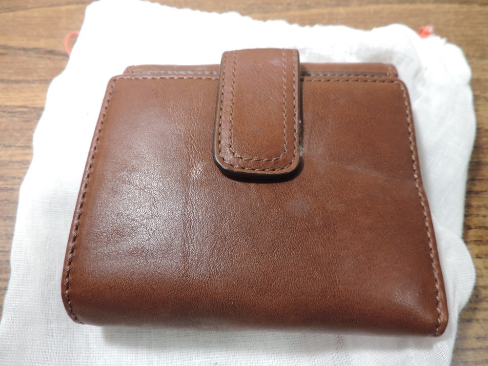 Soho Pleated Signature French Purse Wallet SV Walnut F42811