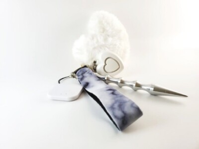 Thotful Wristlet - WHITE - ADHD FRIENDLY Key finder, Alarm, Flashlight