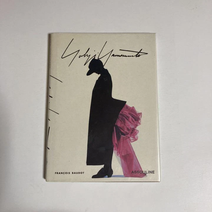 Yohjiyamamoto Memoire De La Mode