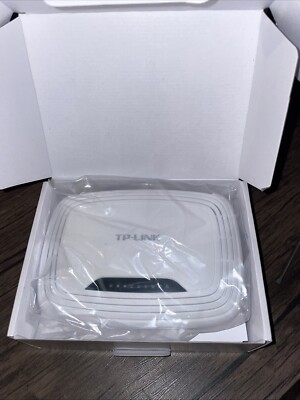 NEW! Carrier Infinity SYSTXXXGWR01. TP-Link  TL-WR741ND. Wireless Router (C209)