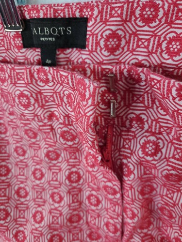 Talbots Womens 4P Red Capri Pants - Picture 5 of 9