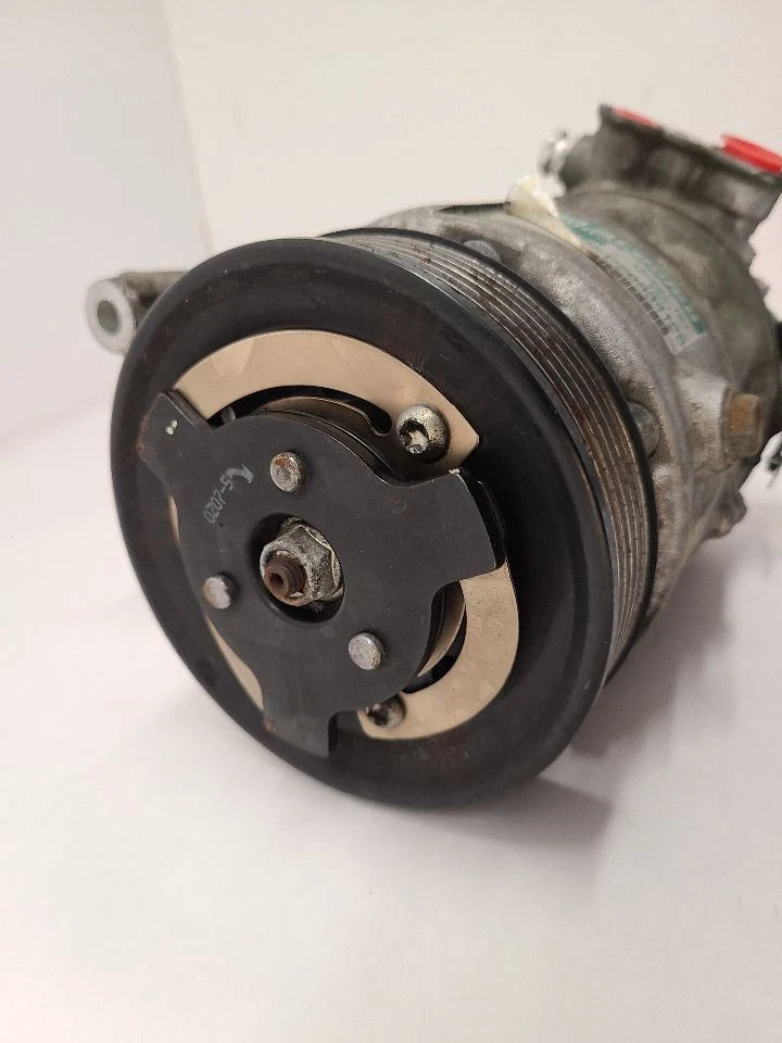 Compresor de aire acondicionado Buick Lacrosse 2010-2011 Foto 3 de 4