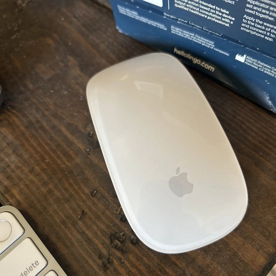 Apple Magic Mouse V2 A1657 Wireless Bluetooth, Rechargeable - - Image 4 of 4