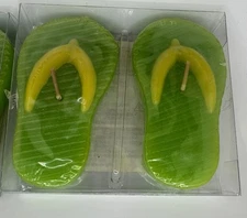NIB Floating 3% Citronella Flip Flop Candles, 2.5”x 4” - 7.99/pair