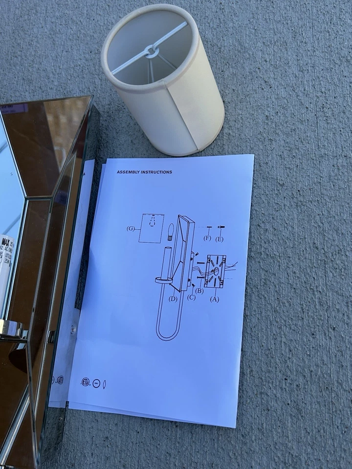 Aplique espejo estrecho Visual Comfort Cotswold (CHD 1601PN-NP) níquel pulido Foto 2 de 4