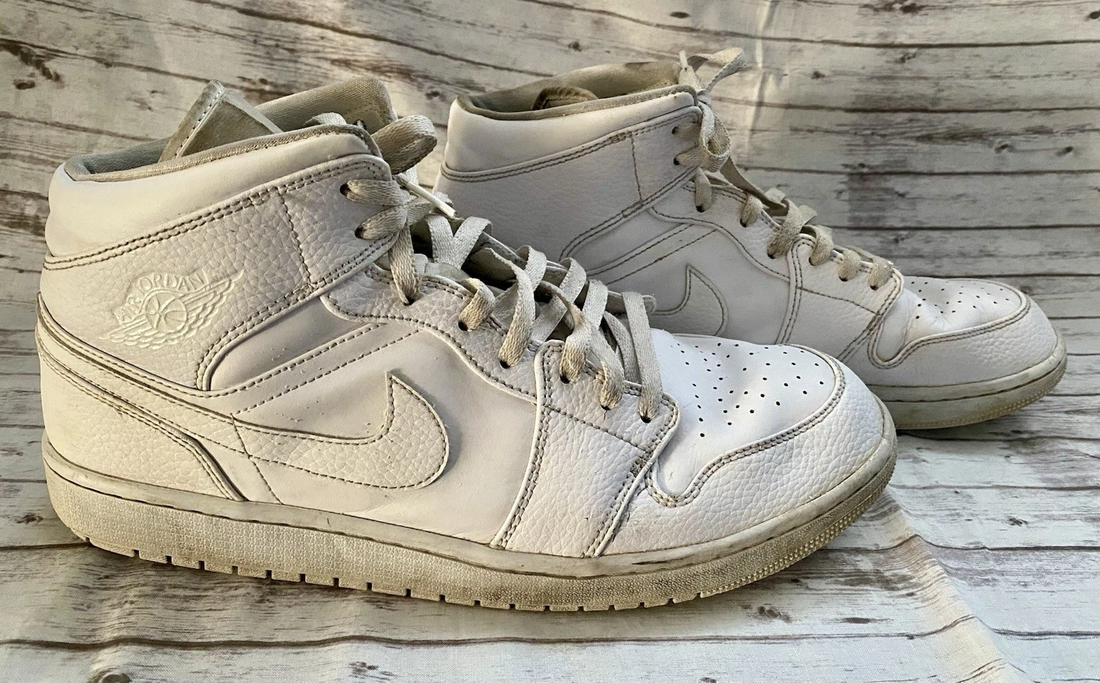 Jordan 1 Mid Triple White 2019 (554724 109) da uomo taglia 13