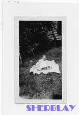 Vintage Original Black & White Photo 4.5 X 2.75 BABY on Blanket in Yard