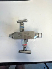 Rosemount C306101126-0000 In Line Pressure Transmitter Valve Manifold 1/2" NPT