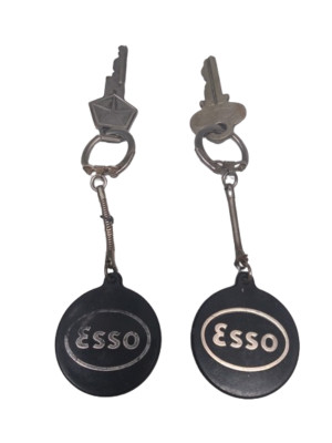 Pair of ESSO Gas & Oil Keychains w/ Original Keys - Happy Motoring Key ...