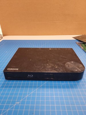 Samsung BD-E5400 Blu-Ray Disc DVD Player HDMI USB WiFi Home Theater System