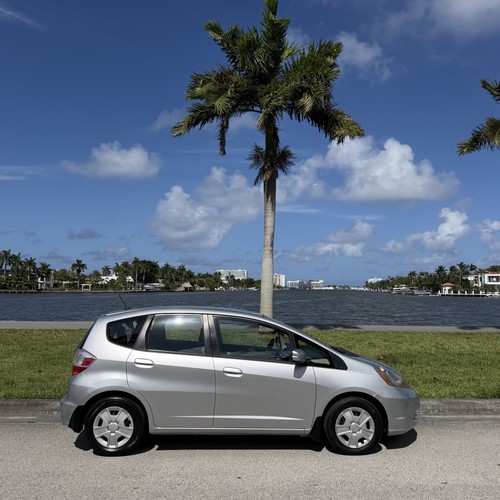 2013 Honda Fit TOYOTA YARIS COROLLA MATRIX CHEVY AVEO SONIC FORD FIESTA FOCUS