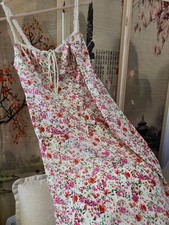 Woman's Floral Dress Urban Outfitters Size XL