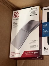 (QTY 40 Items) Cases,screen Protectors and more Phone Accessories thumbnail 3