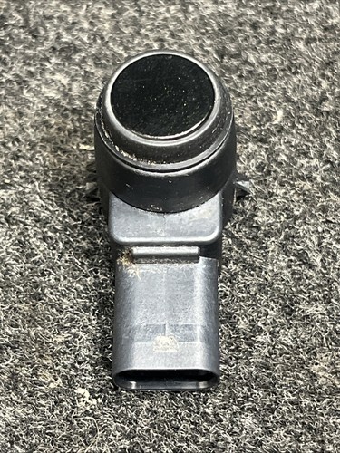 2008-2010 Porsche Cayenne Bumper Parking Sensor PDC 7L5919275 - Picture 2 of 3