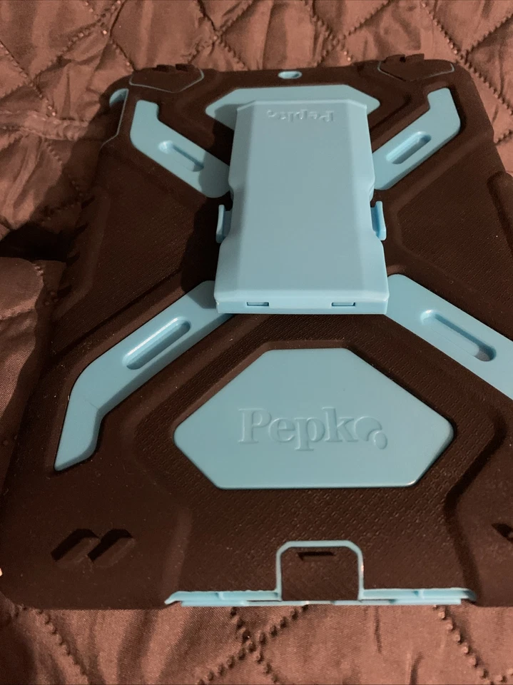 Pepkoo iPad 2017/2018 Light Blue Case  For Air 1 & 2 - Image 4 of 4