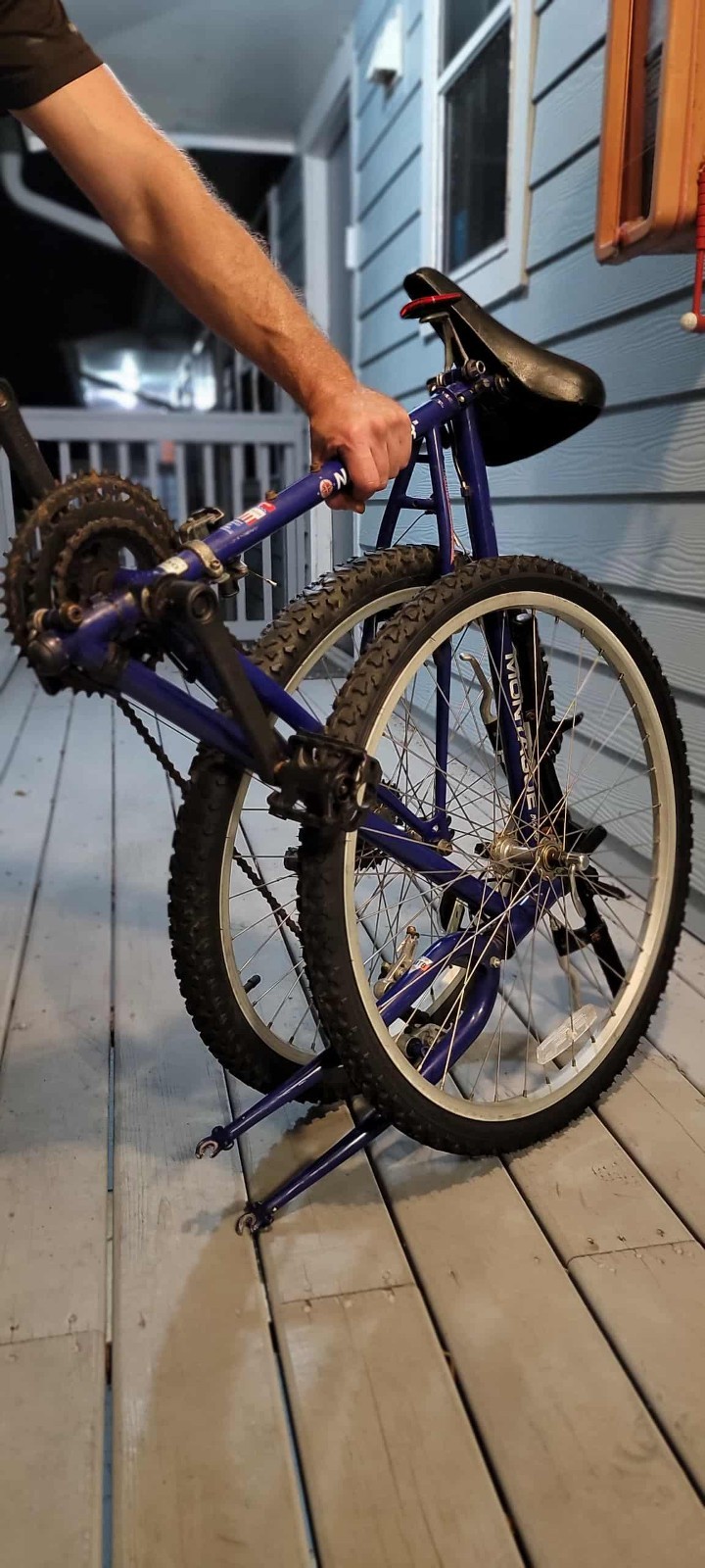 🔥 2 Matching Montague Navigator Folding Bikes – “Vintage” Full-Size Folders – $