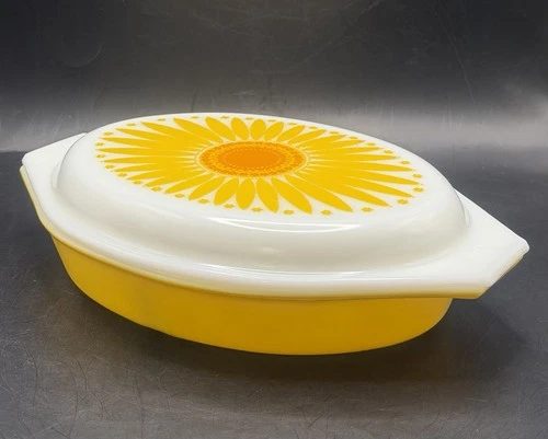 VTG MCM Pyrex Daisy Sunflower Oval Divided Casserole Dish with Lid 1.5 Quarts