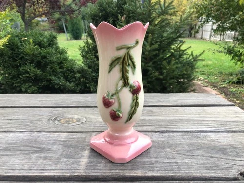 Vintage Hull USA Pottery Fiesta Pink #45 Vase with Strawberries 8.5" Tall