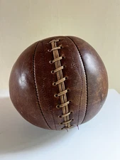 Antique Leather Medicine Ball 5lb