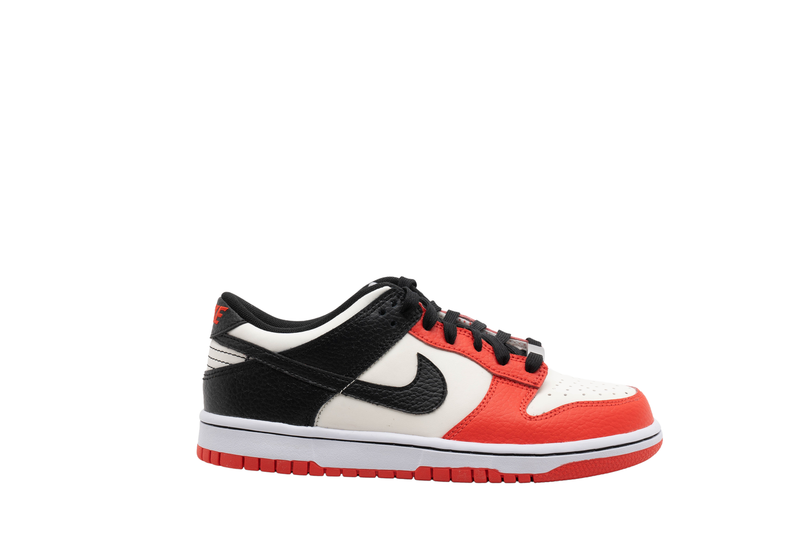 Size 5.5 (GS) - Nike Dunk Low EMB x NBA 75th Anniversary - Bulls