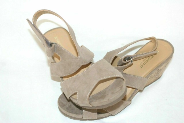 naturalizer fitz wedge sandal
