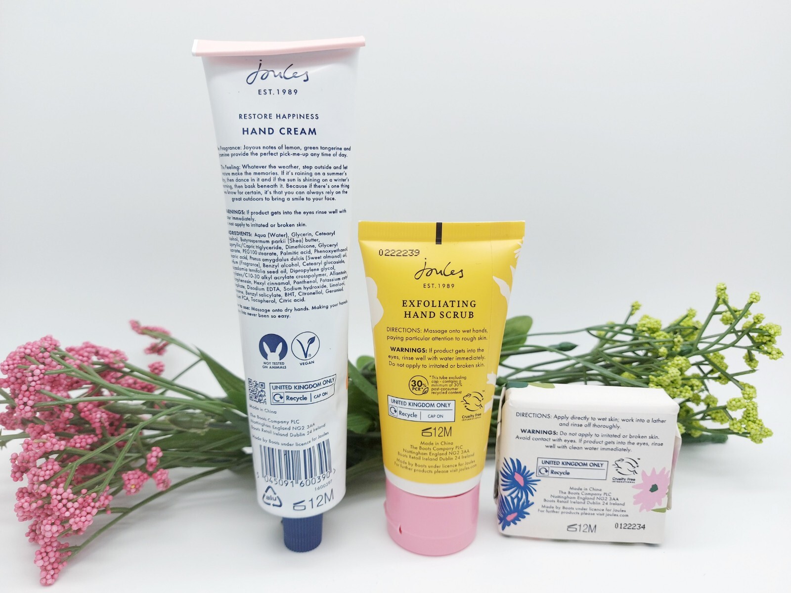 Joules Restore Happiness Hand Cream, Floral Wreath Exfoliating Hand