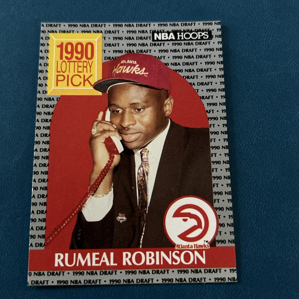 1990-91 NBA Hoops - 1990 Lottery Pick #399 Rumeal Robinson  display picture 3