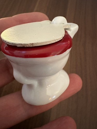 Vintage Dollhouse Miniature Ceramic Bathroom Toilet Taiwan Red Rim Leather Lid - Picture 10 of 13