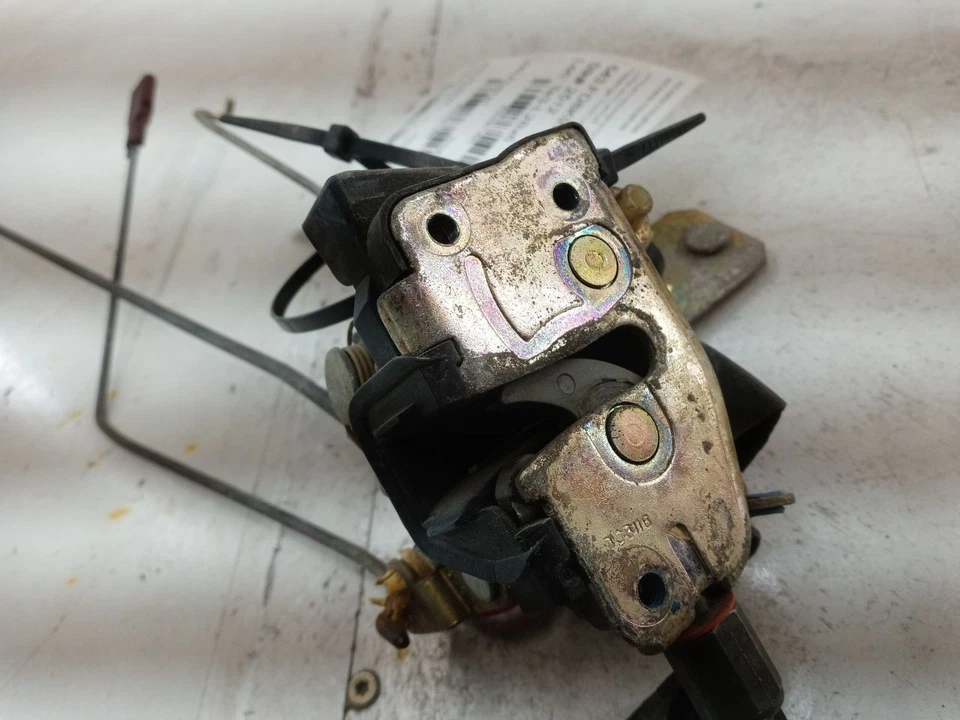 Actuador de bloqueo delantero derecho Ford F150 1997 1998 pasajero con actuador solenoide OEM Foto 3 de 4