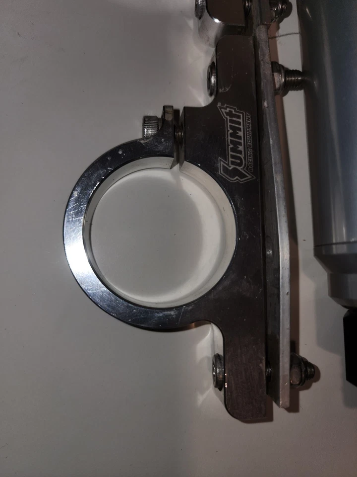 Summit/Trick Flow- Bomba de combustible eléctrica 14psi con filtro y piezas incluidas. Foto 3 de 4