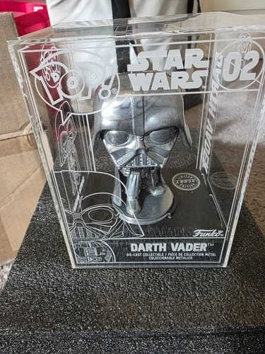 Funko Pop! Die-Cast Star Wars Darth Vader #02 Chase - Funko Shop Exclusive