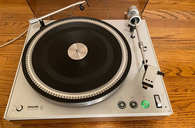 Philips 212 Electronic Turntable – Original Philips Cartridge and