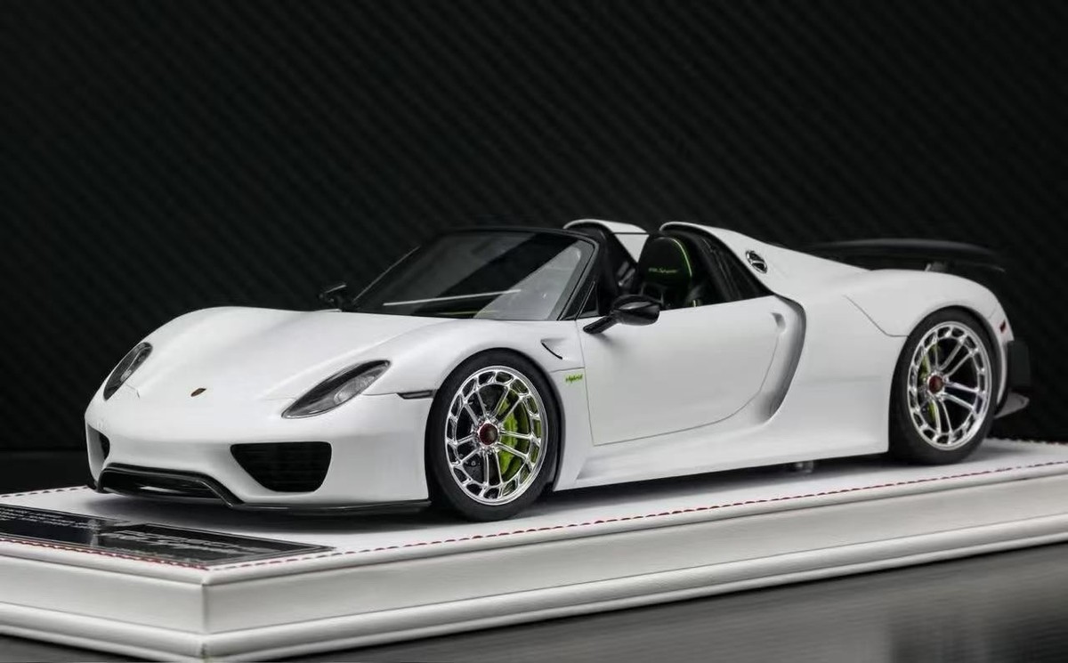 アイドロン　1/18 Porsche 918 Spyder Porsche 918 Spyder (Matte White) [Davis & Giovanni] 1:18 scale | eBay