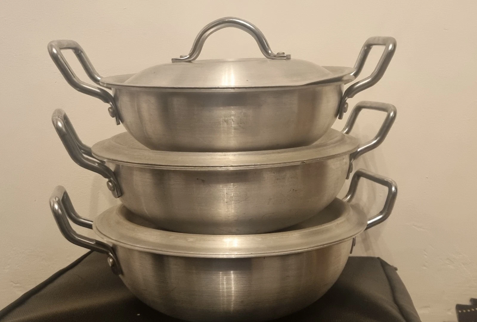 3pcs 26,28,30cm Aluminium Wok Kadai Karahi Cooking, Deep Frying Round Pot Set