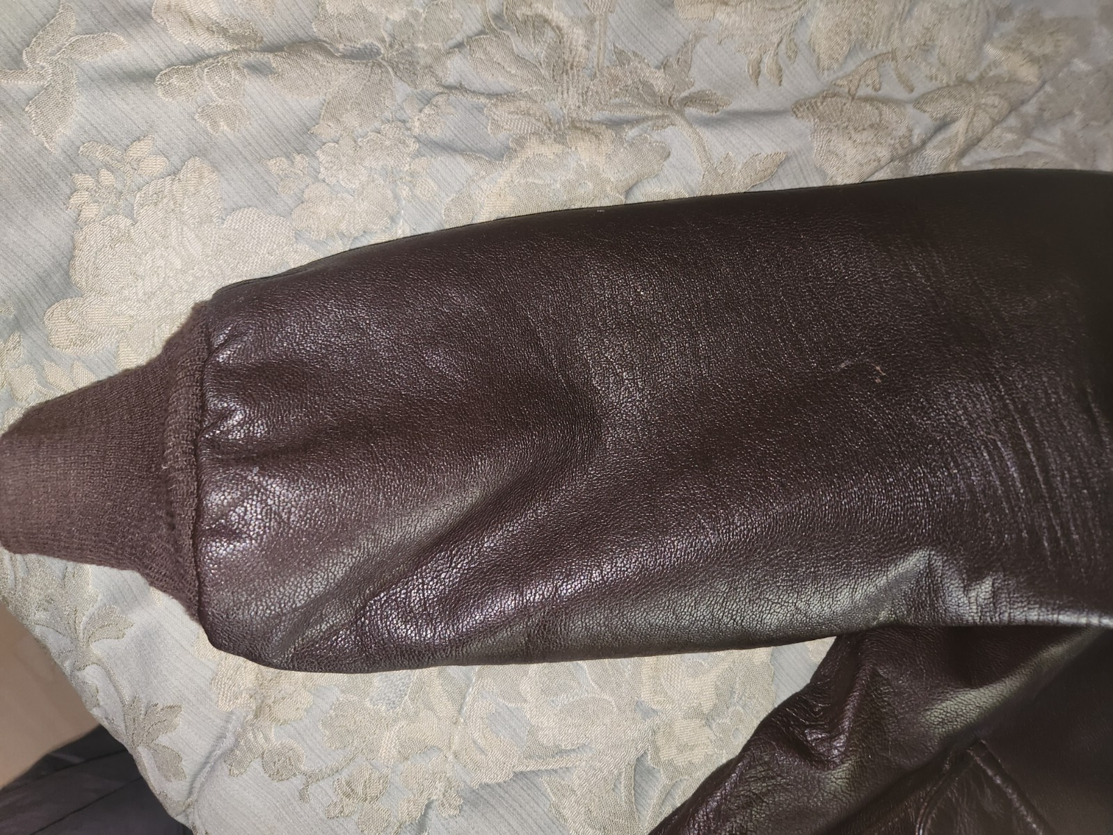 Picture 8 of 24
