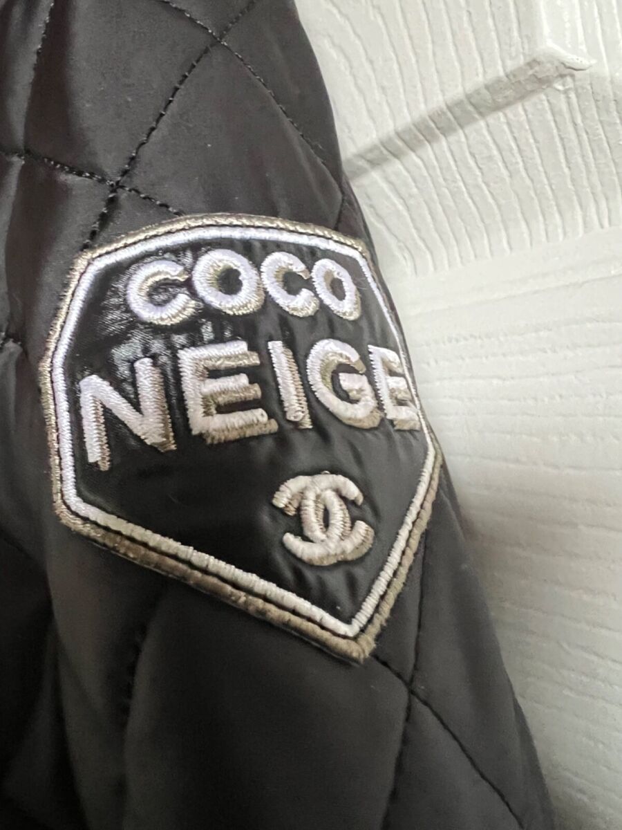 CHANEL COCO NEIGE 18N-19 BLACK PUFFER JACKET CAMEL HAIR COCO CHANEL COCO NEIGE 18N-19 BLACK PUFFER JACKET CAMEL HAIR COCO