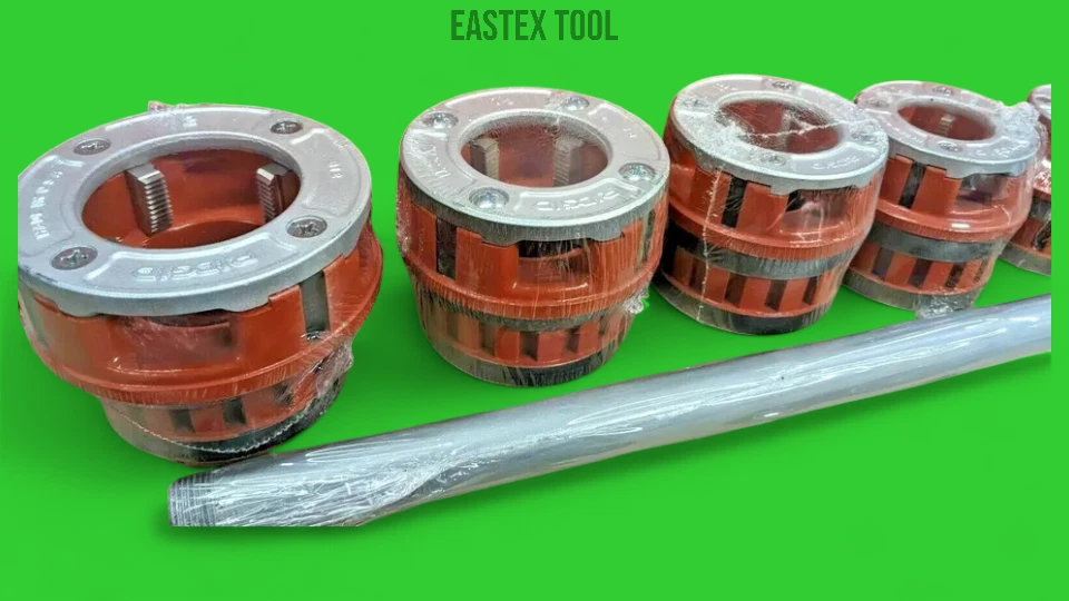 RIDGID 700 PIPE THREADER, 1/2"- 2" 12R DIE SET, REAMER, CUTTER, BOX, REFURBISHED - Image 4 of 4