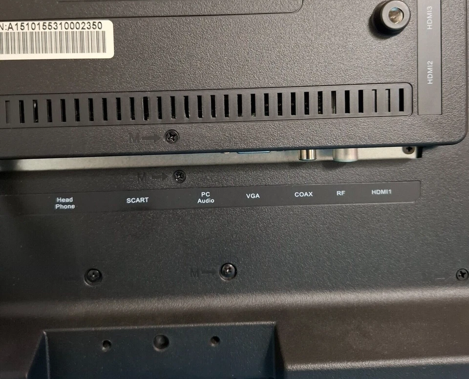 PROSCAN PLDED3274-UK-B 32" HD Ready Freeview LED TV HDMI USB Scart - Black - Image 3 of 4