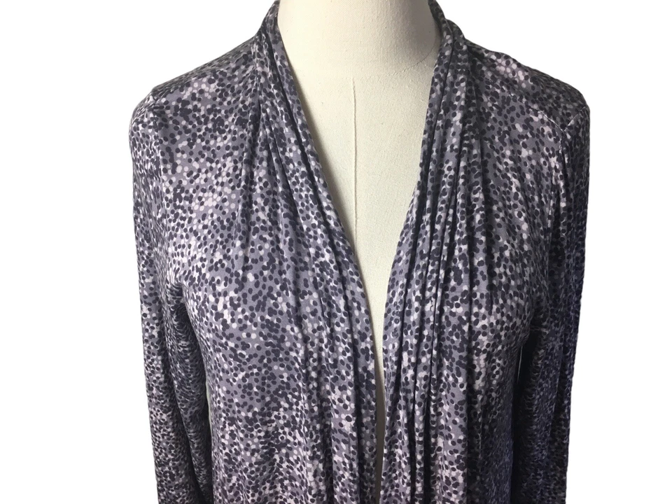 LOGO Lori Goldstein Size Medium Cardigan Purple Dot Open Front Knit Stretch - Image 3 of 4