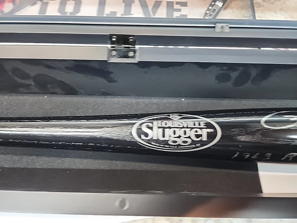 Pete Rose Signed Louisville Slugger Bat Mult. Inscriptions JSA Includes Case - Image 2 of 4