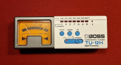 Boss TU-12H Chromatisches Stimmgerät Tuner Gitarre Bass Vintage Japan