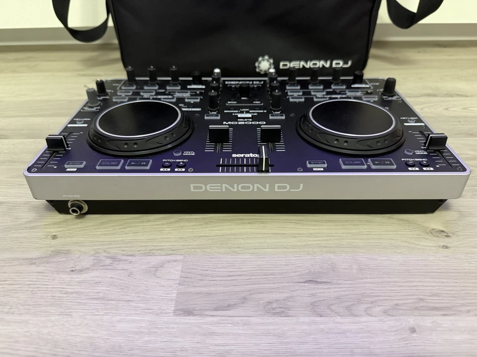 Denon DJ MC2000 DJ Controller HQ Audio Interface Mixer inkl. Flight Bag FB2000 - Bild 4 von 4