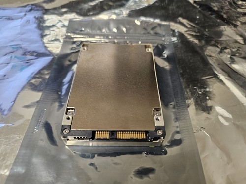 Micron MTFDJAL3T8MBU-2AN1ZABYY 2.5" SSD 3840 TB SAS 12Gb/s - Afbeelding 3 van 9