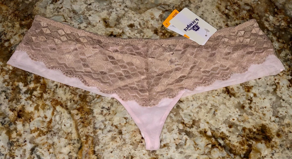 Tanga b.tempt'd by Wacoal Love Triángulo Desnudo Encaje Tanga Panty Mujer S 5 L 7 XL 8 Foto 2 de 4