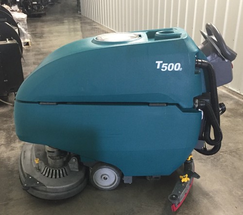 Tennant T500e 32" Disk Floor Scrubber