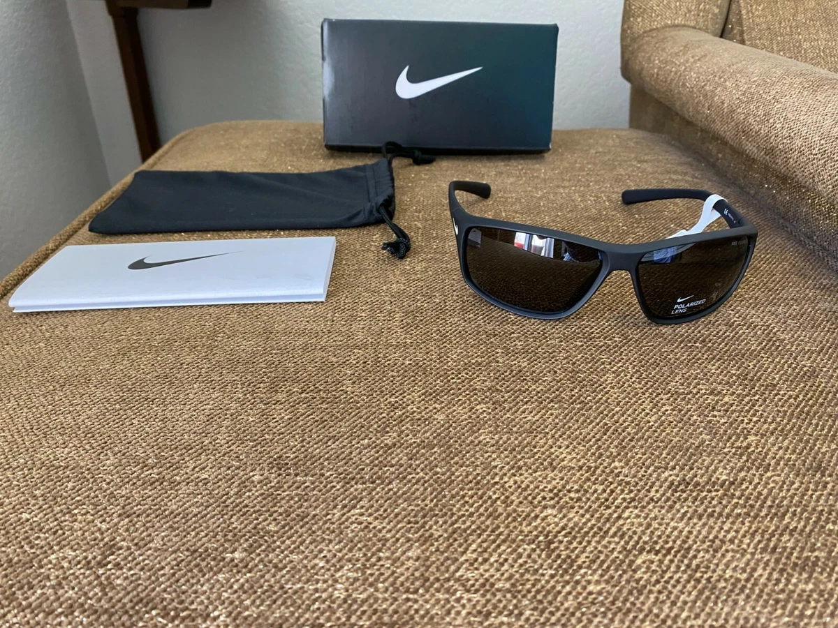 Nike Adrenaline Men s Max Polarized Sunglasses Black Grey Sport